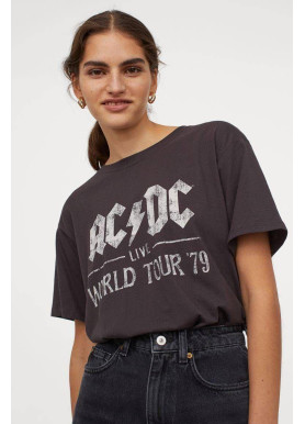 Футболка жіноча з принтом 48 Чорний 2664088830