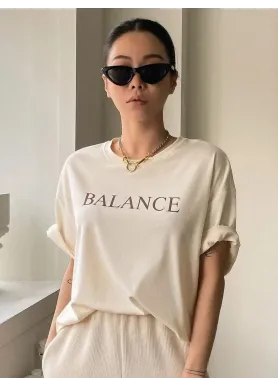 Футболка жіноча з принтом 42 Бежева 2664081439